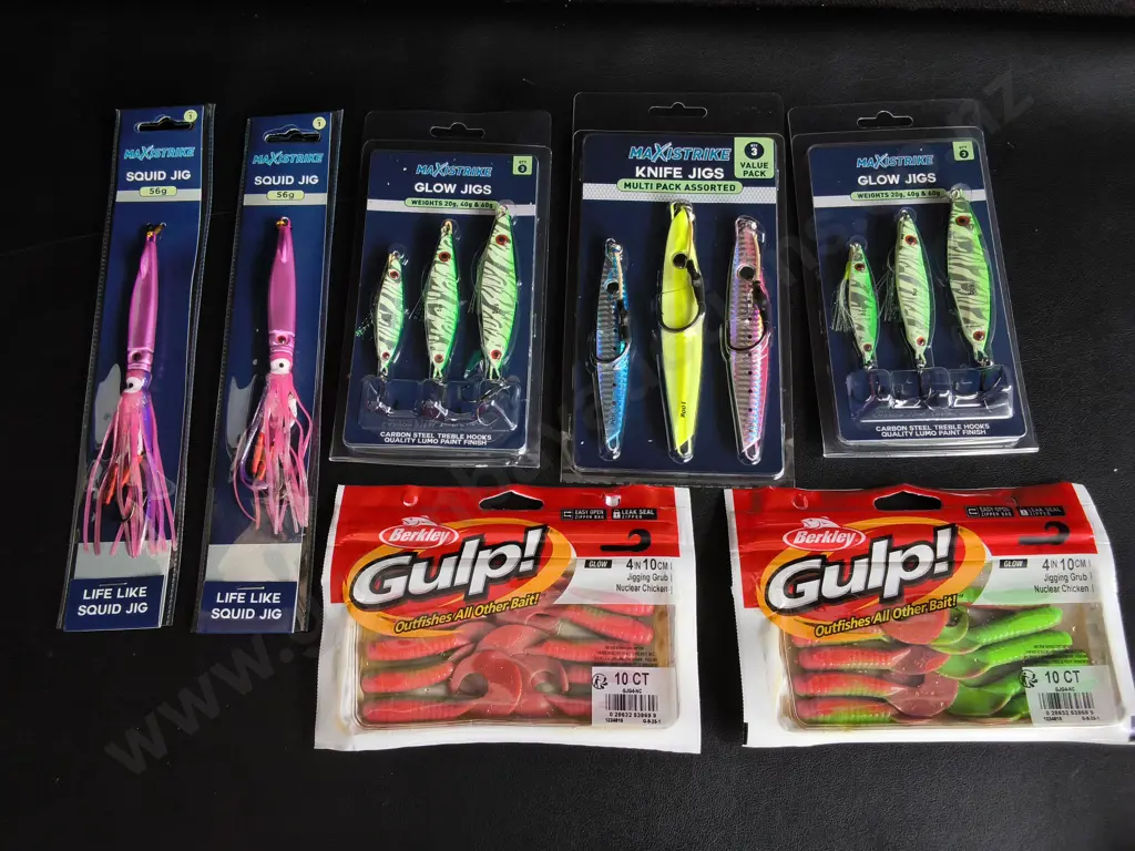 7 PIECES BRAND NEW FISHING EQUIPMENT Image 1++