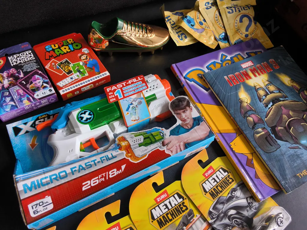 MIX OF BRAND NEW TOYS, GAMES, AND BOOKS Image 1++