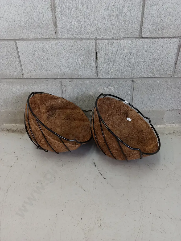 2 TAKASHO HANGING BASKETS 35CM Image 1++