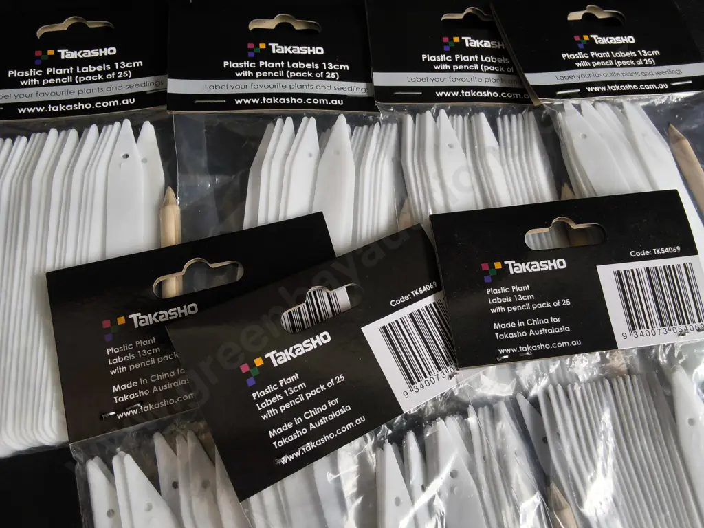 7 BRAND NEW PACKS OF TAKASHO PLASTIC PLANT LABELS, 13CM Image 1++