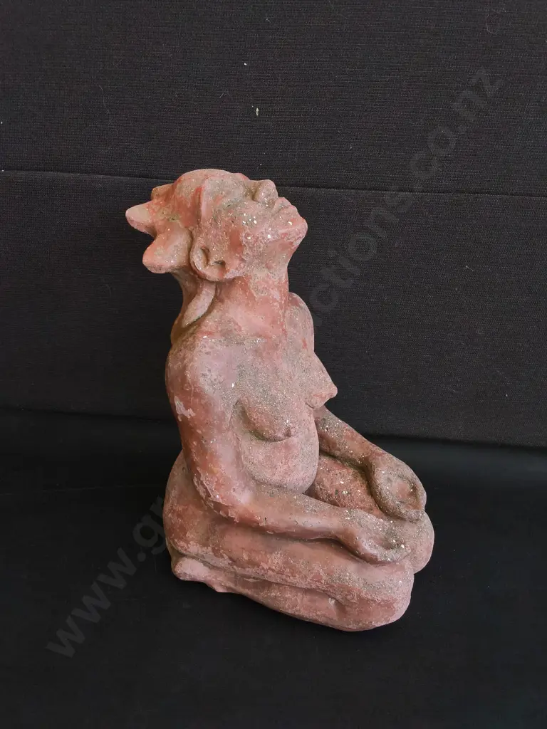 HAND SCULPTED TERRACOTTA SCULPTURE OF KNEELING WOMAN, H 34 CM Image 1++