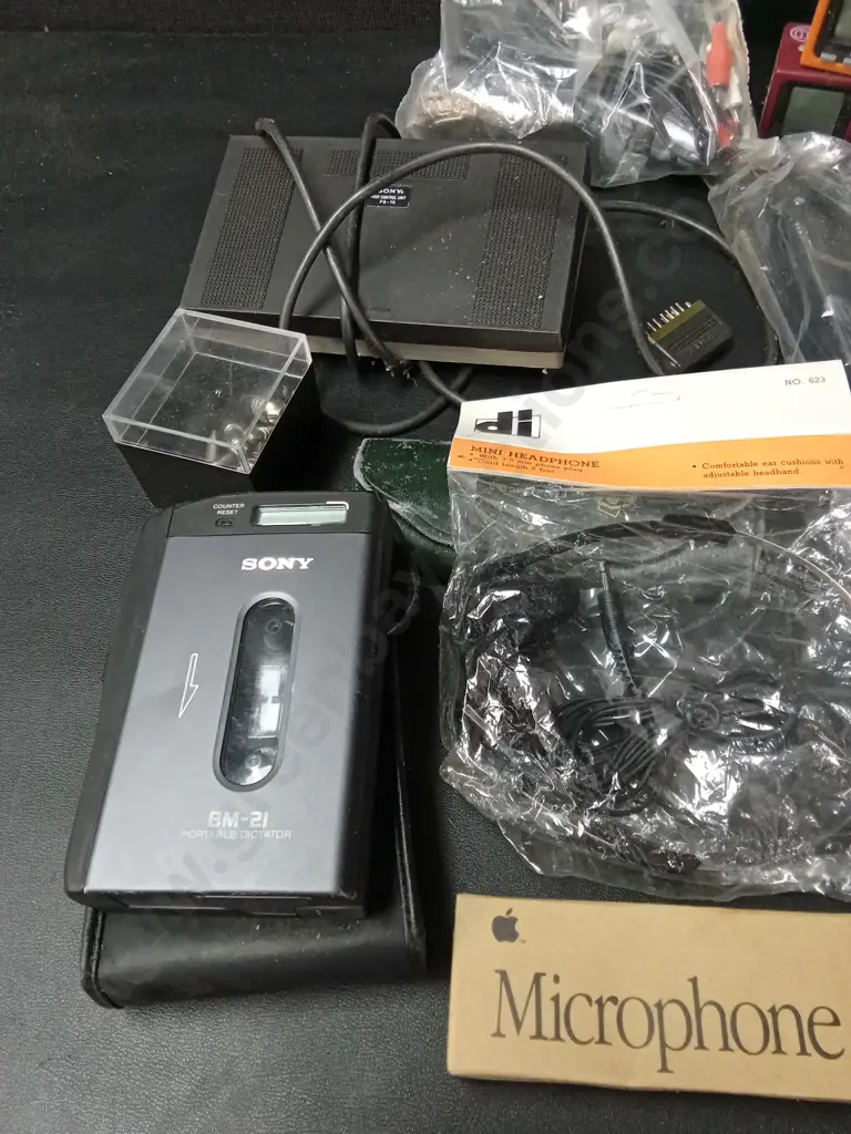 MIX OF ITEMS Image 1++