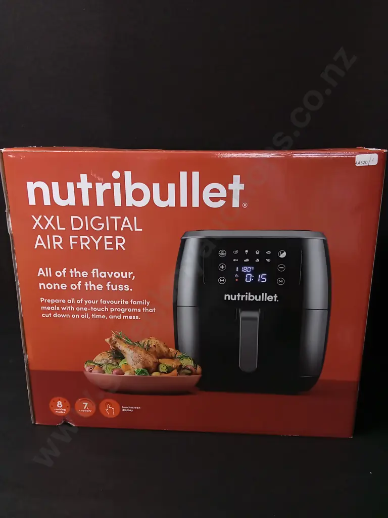 BRAND NEW NUTRIBULLET XXL DIGITAL AIR FRYER Image 1++