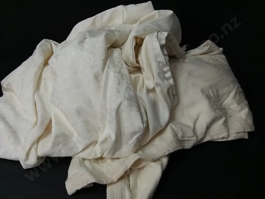 BEDDING Image 1++