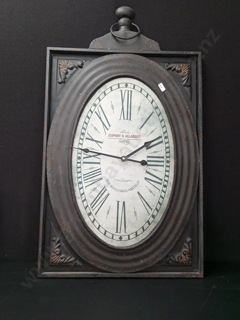 VINTAGE STYLE WALL CLOCK H81CM L47CM Image 1++