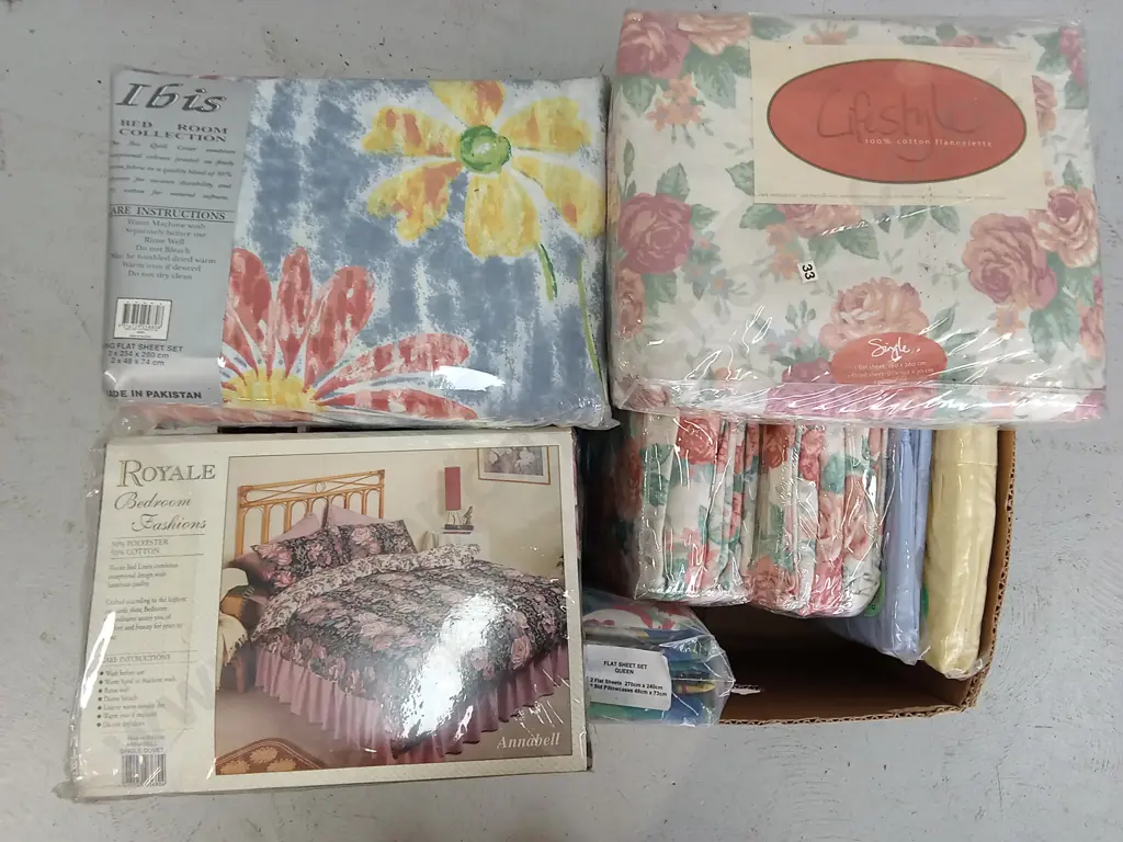 COLLECTION OF BRAND NEW BEDDING Image 1++