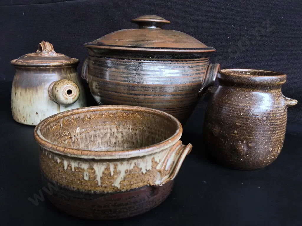 VINTAGE STUDIO POTTERY COLLECTION, MID CENTURY STONEWARE, 4 PIECES, TALLEST H 23 CM Image 1++