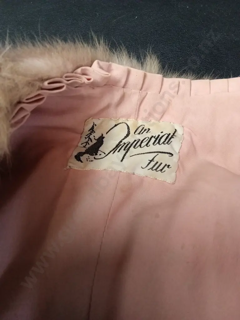 2 VINTAGE FUR FORMAL WRAPS, OROTON BAG AND A VELVET PILLBOX HAT Image 1++