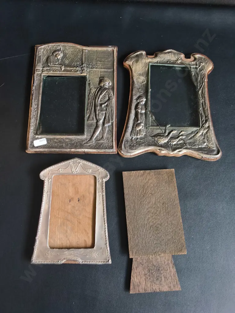 VINTAGE ART NOUVEAU SILVER PLATED PHOTOGRAPH FRAMES AND WICKER BASKET Image 1++