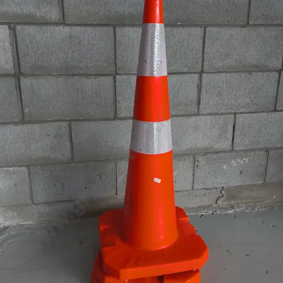 3 FLUORESCENT PVC TRAFFIC SAFETY CONES, H 90 CM