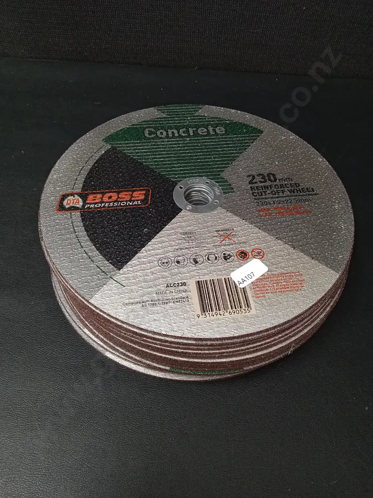 18 BRAND NEW DTA BOSS PROFESSIONAL CONCRETE REINFORCED CUT-OFF WHEELS Image 1++