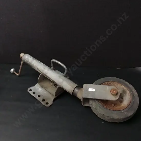 SWIVEL-MOUNT TRAILER JOCKEY WHEEL
