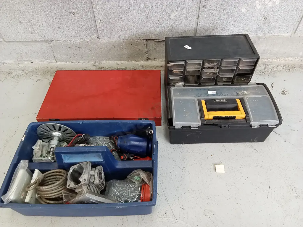 ASSORTMENT OF TOOLS IN BOXES Image 1++