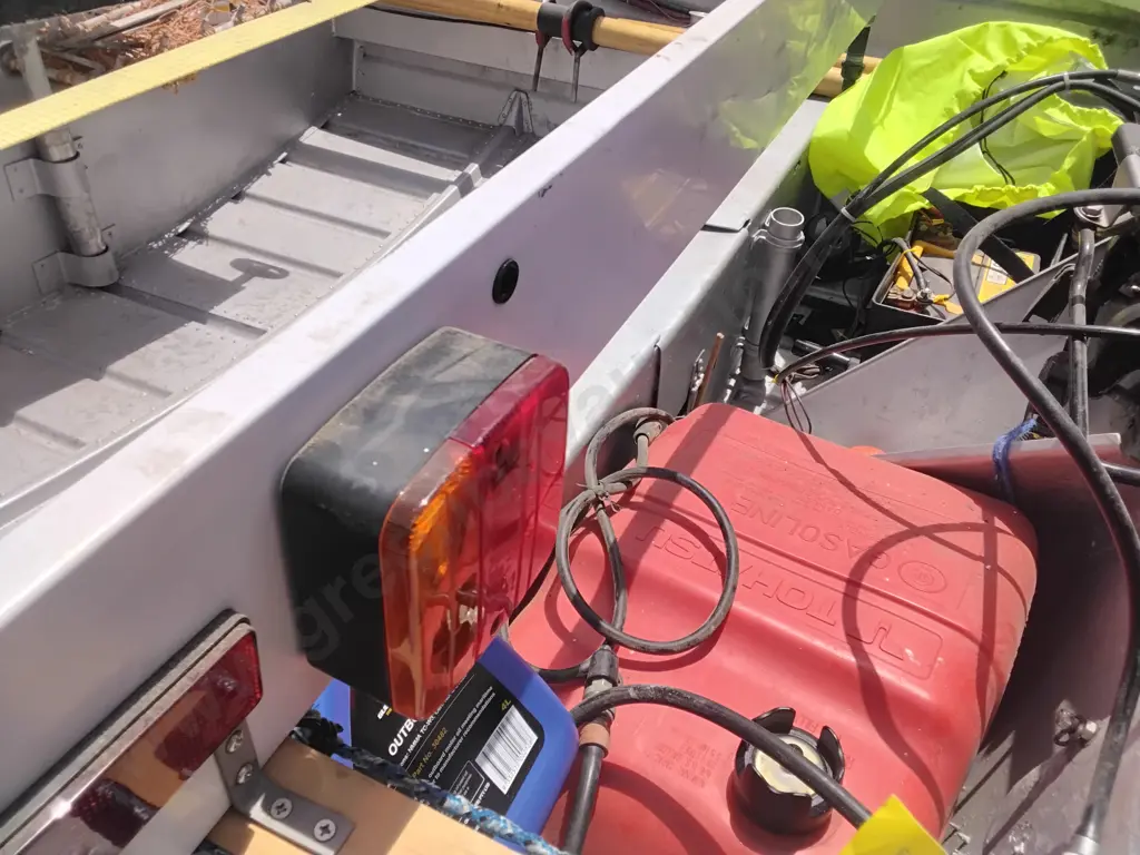 14FT PARKERCRAFT ALUMINIUM TRAILER BOAT WITH 30HP TOHATSU OUTBOARD Image 1++