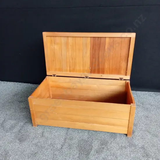 WOODEN CHEST