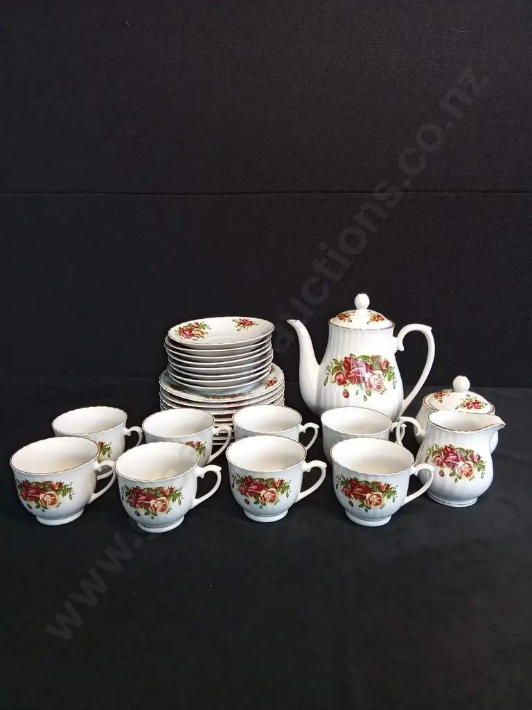 ENGLISH GARDEN TEA SET X 45 Image 1++