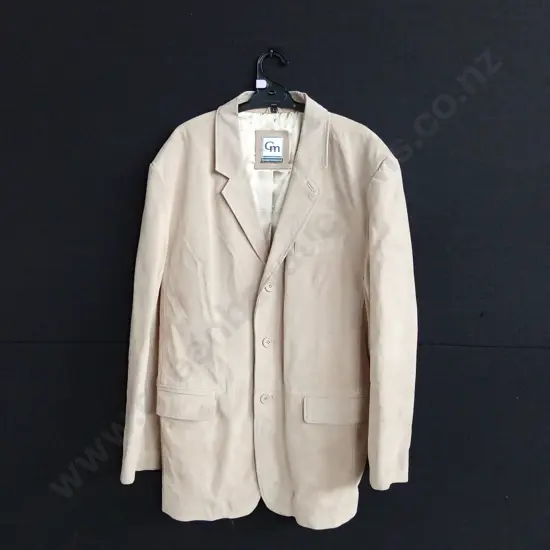 CLASSIC MENSWEAR GENUINE LEATHER JACKET SIZE LARGE