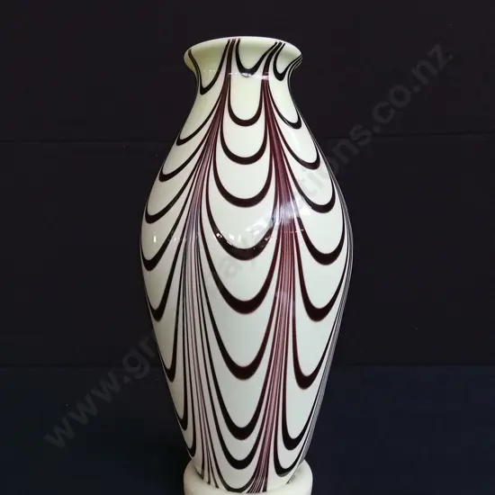 VINTAGE BLOWN GLASS VASE OF EUROPEAN ORIGIN H 34CM