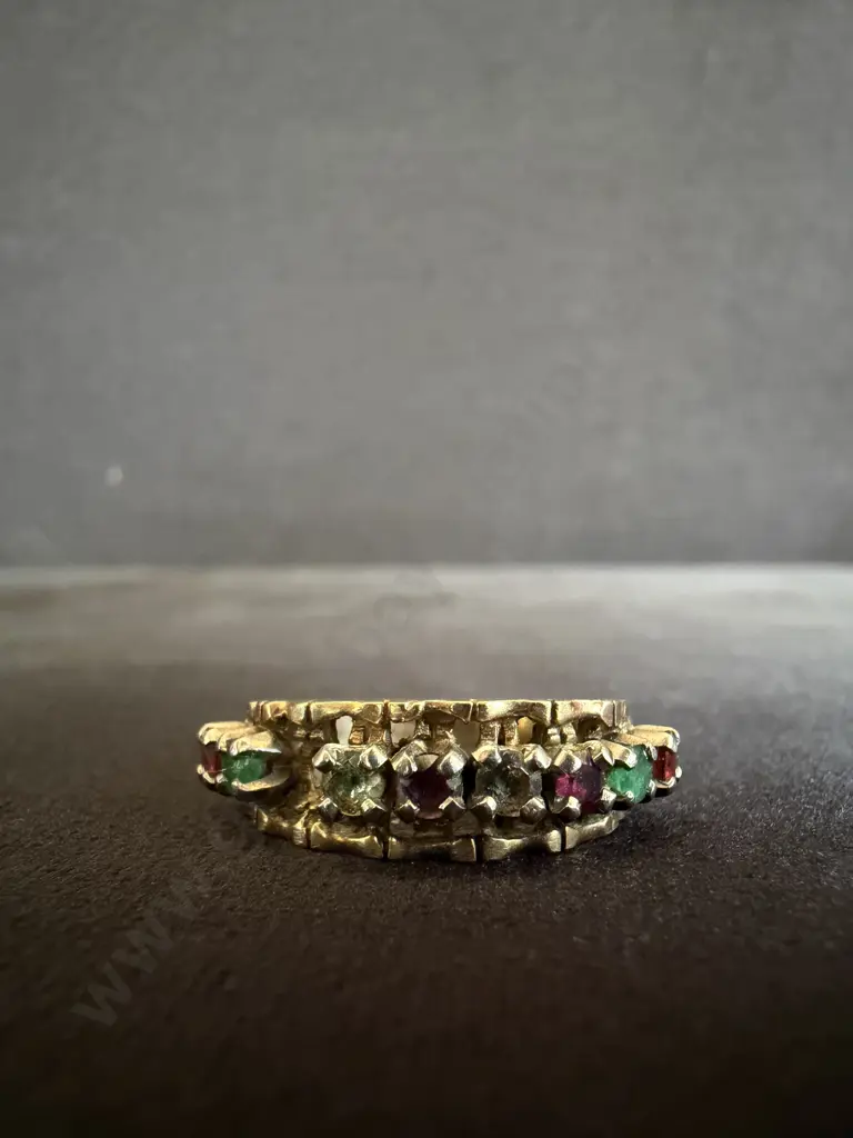 GOLD RING MARKED 10k WITH VARIOUS STONES INSET AND ONE STONE MISSING Image 1++