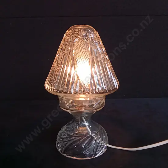 RETRO GLASS MUSHROOM LAMP