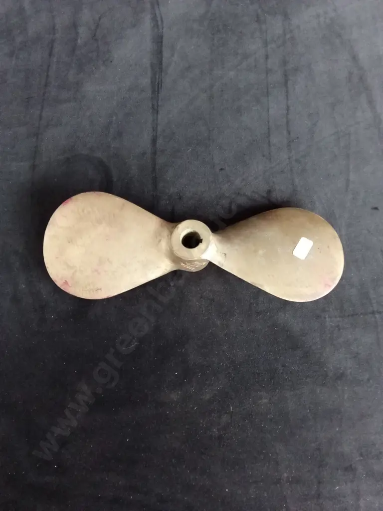 HENLEY BRONZE 12X9 PROPELLER Image 1++