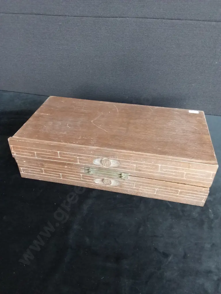 VINTAGE ASIAN THEME CHESS SET Image 1++