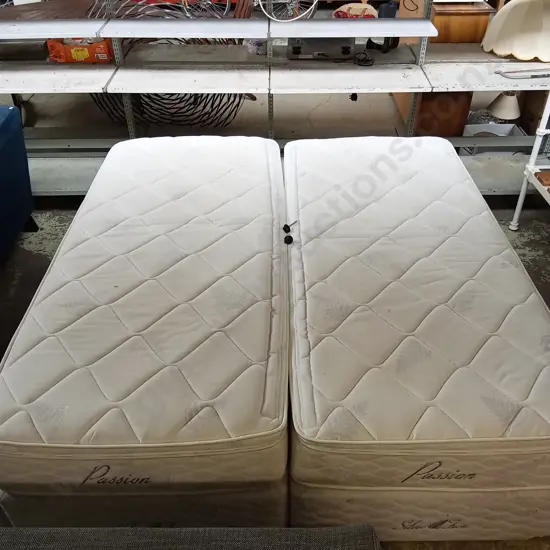 SILVER FERN QUEEN BED AND MATRESS CAN BE SPLIT INTO 2 SINGLES