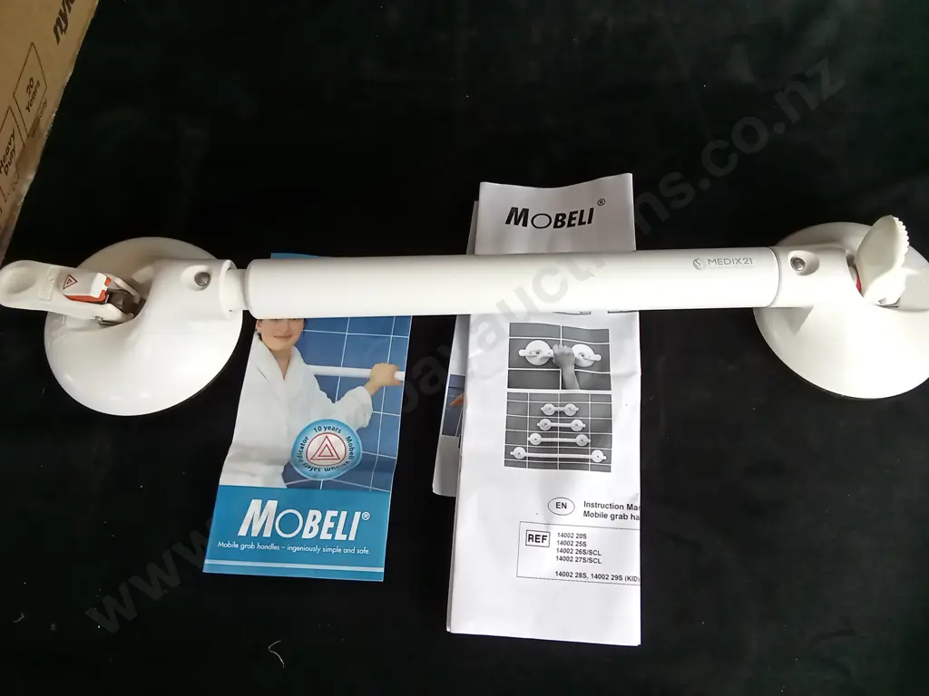 FALL ARREST, CARAVAN TO HOME RCD, BOAT DASHBOARD, MOBILITY HANDLE, 54CM ZIP TIES AND ROPE IN BOX Image 1++