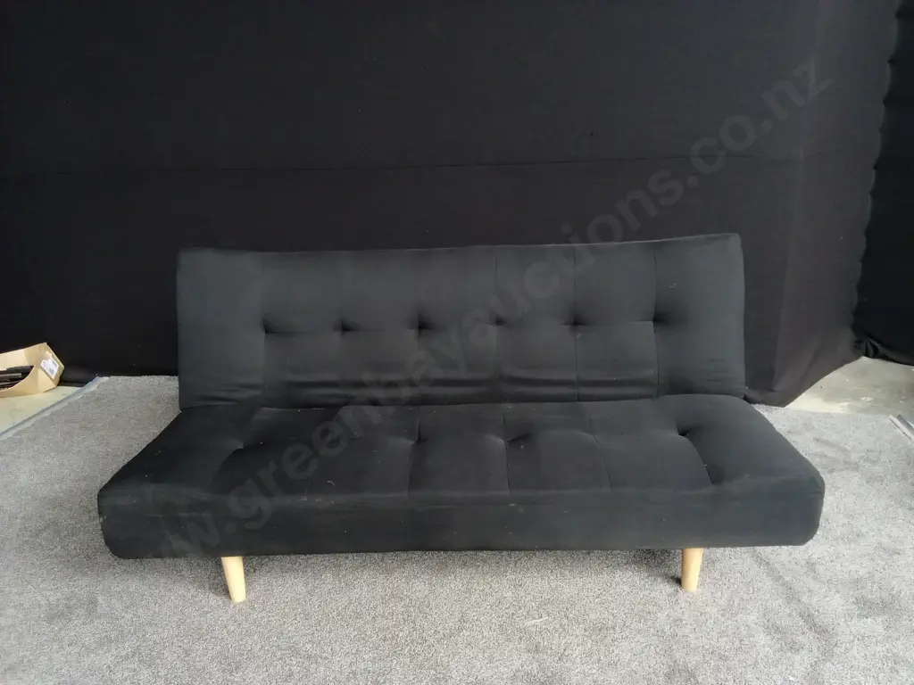 BLACK SOFA BED L 1.86M D 1.13M H .82M Image 1++