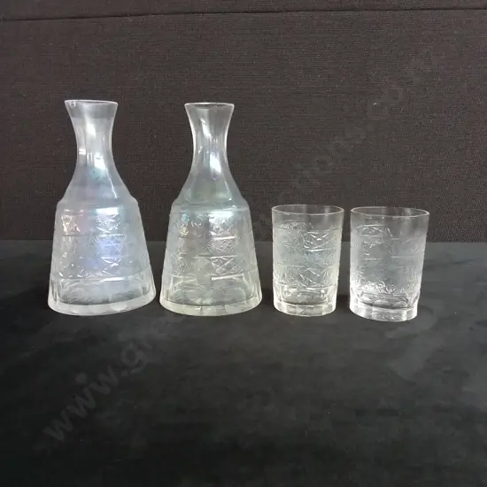 2 IRIDESCENT GLASS DECANTERS AND 2 MATCHING GLASSES