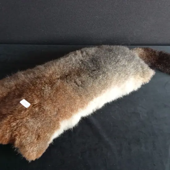 TANNED RED FOX FUR DECORATIVE THROW