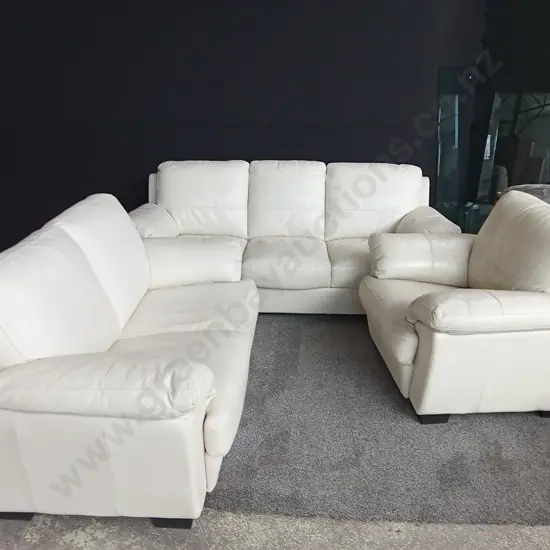 CREAM LEATHER COUCH SET