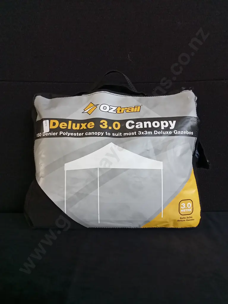 OZTRAIL DELUXE 3.0 CANOPY 3X3M IN BAG (CANOPY COVER ONLY NO POLES) Image 1++