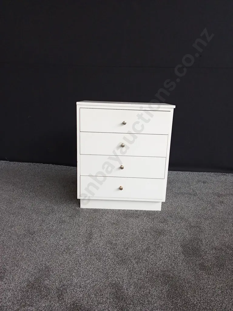 WHITE DRAWERS Image 1++