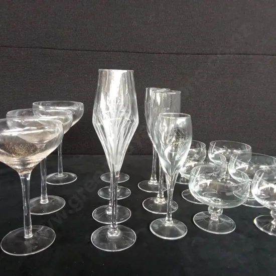 ASSORTED CHAMPAGNE GLASSES X 16