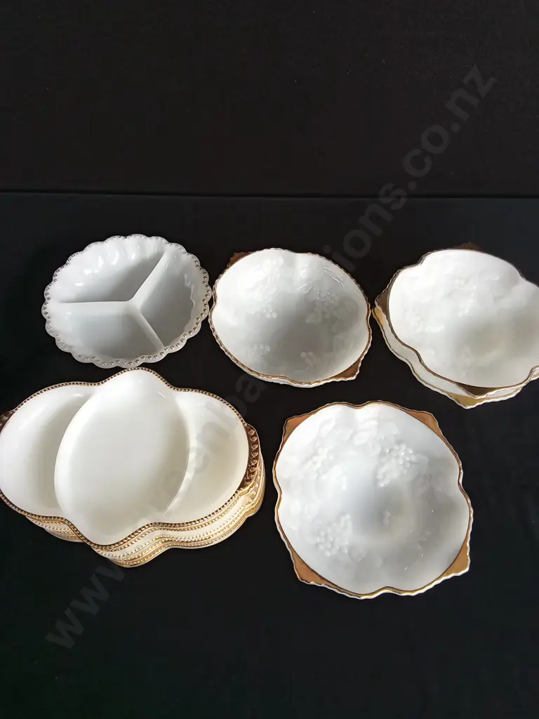 FIRE KING ANCHOR HOCKING WHITE MILK GLASS SERVING DISHES Image 1++