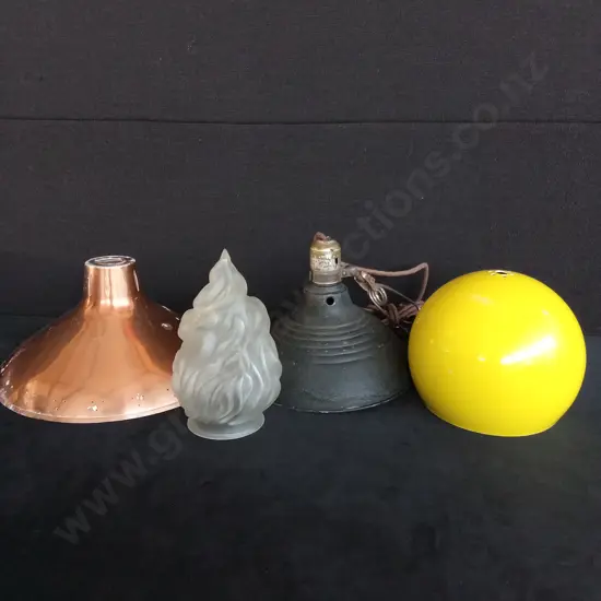 LIGHTS AND BITS AND PIECES (2 PICTURES)