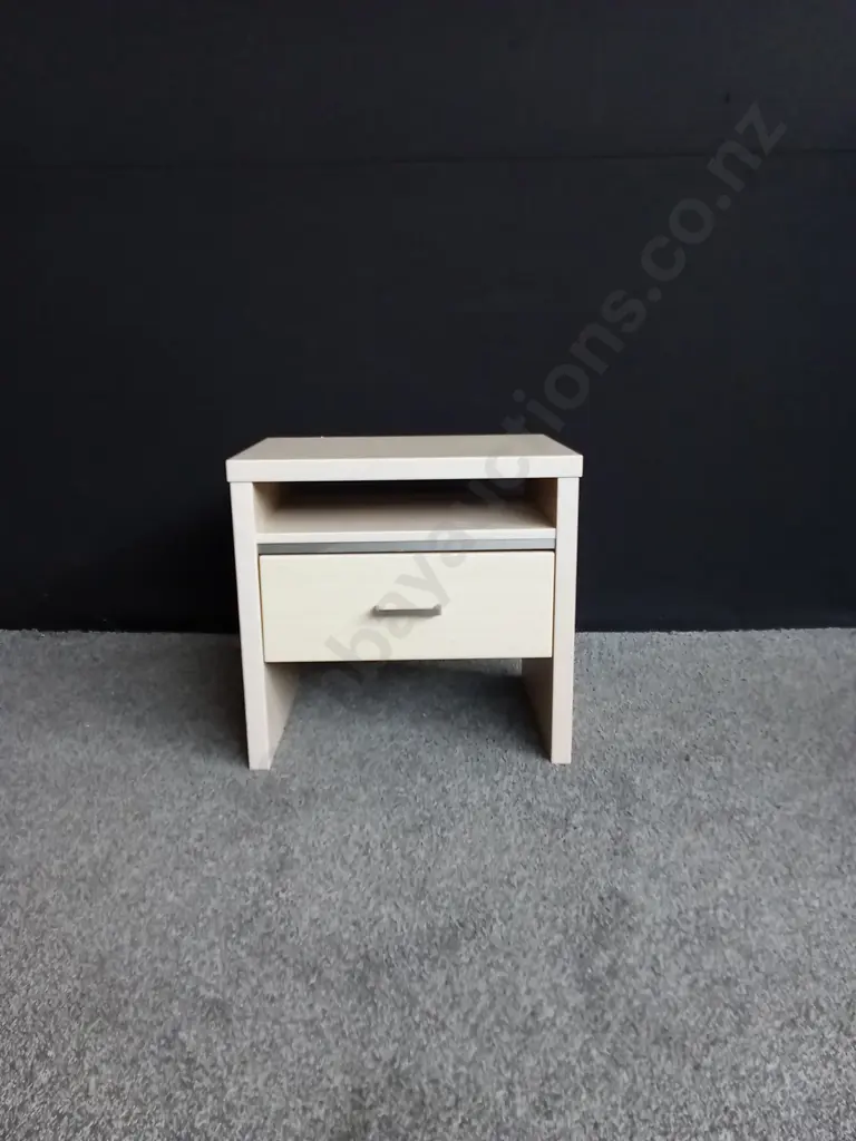 WOODEN SIDE TABLE WITH DRAWER Image 1++