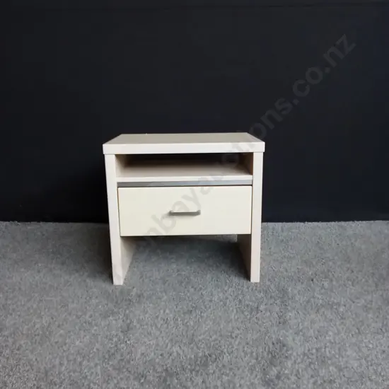 WOODEN SIDE TABLE WITH DRAWER