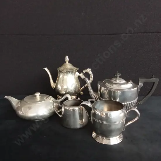 PLATED SILVERWARE X 5