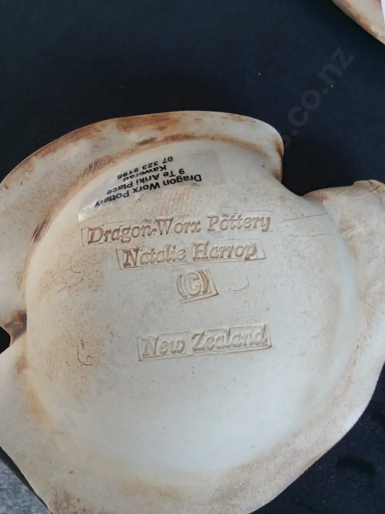 DRAGON-WORX POTTERY SET AND BORROWED EARTH BOWL Image 1++