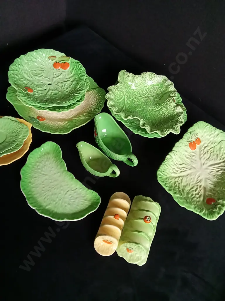 BESWICK WARE VINTAGE LETTUCE DISHWARE COLLECTION Image 1++