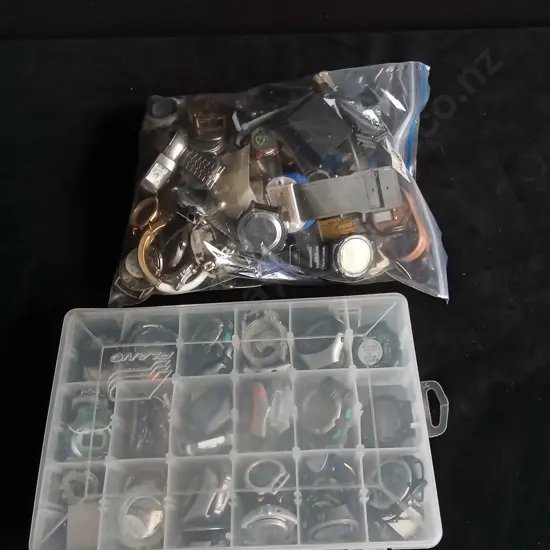 BULK MIX OF WATCHES AND WATCH PARTS/FACES