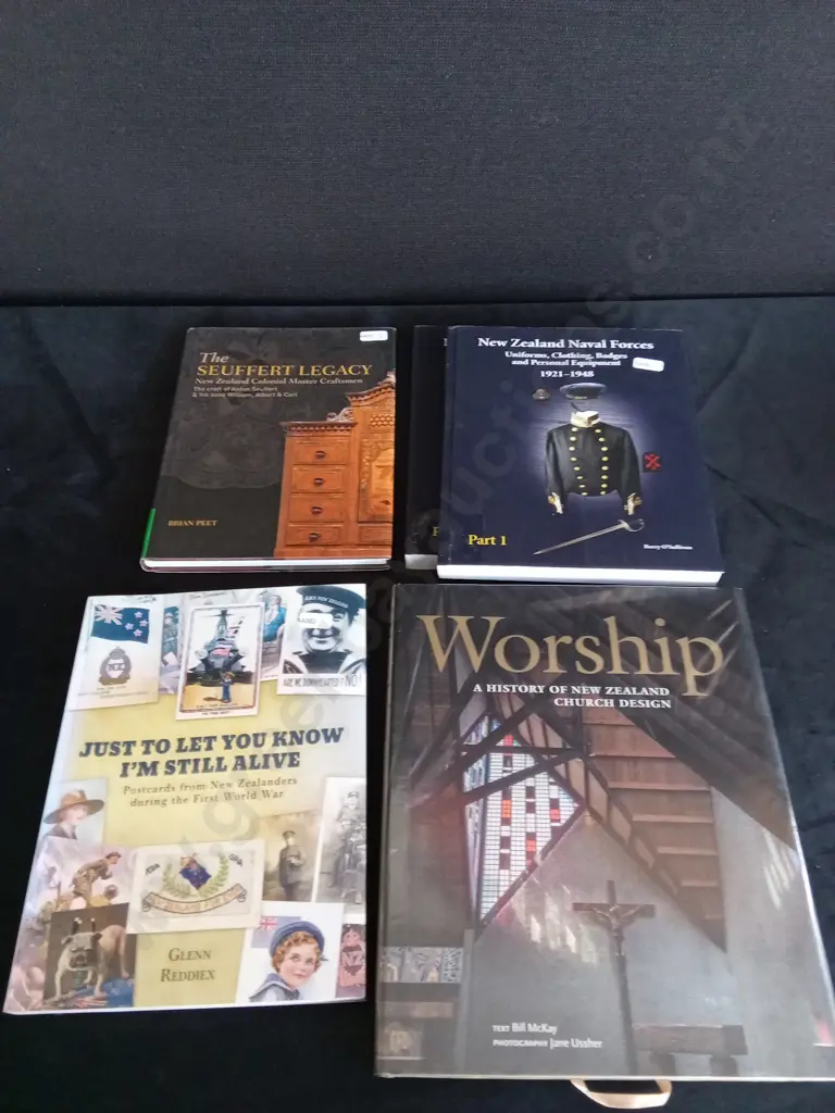 5 NEW ZEALAND BOOKS Image 1++