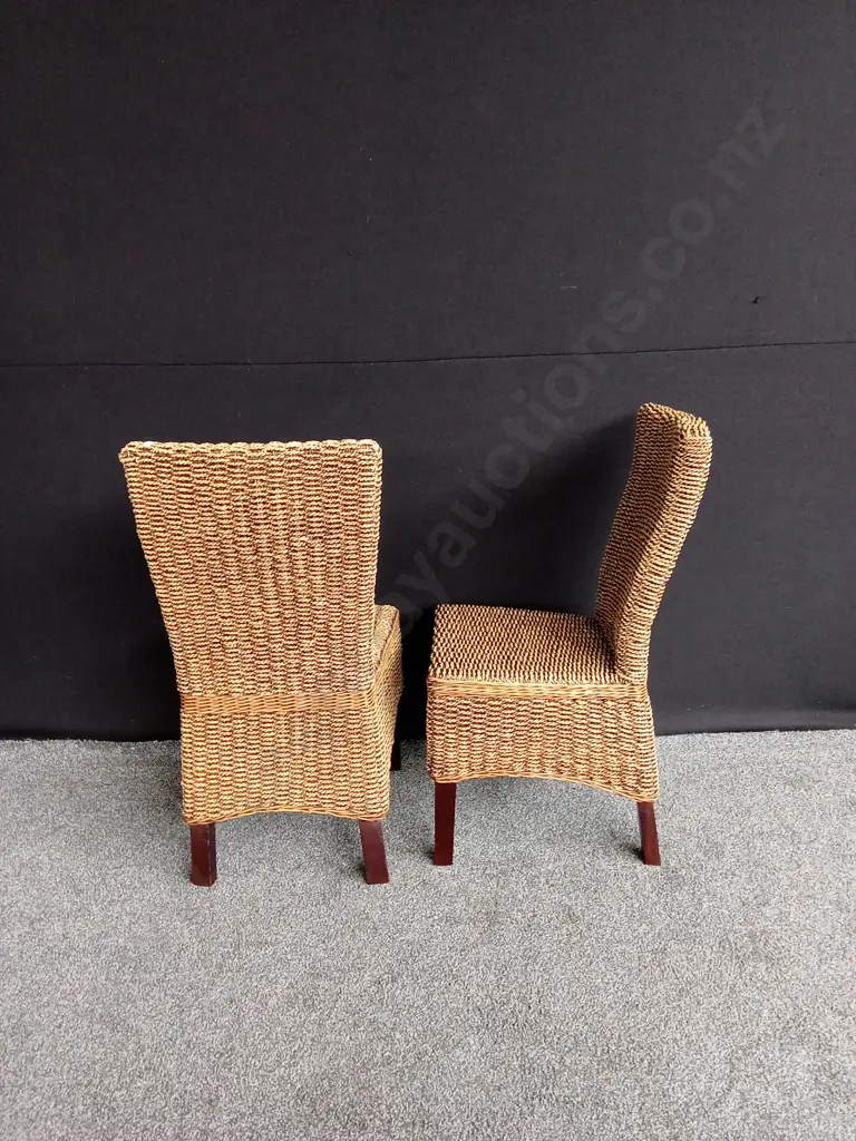 4 WOVEN DINING CHAIRS Image 1++