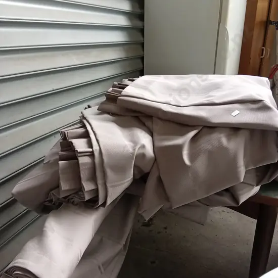 HOUSE CURTAINS