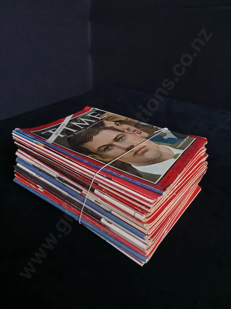 29 ISSUES OF TIME MAGAZINE 1967 Image 1++