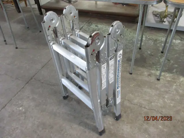 Ladder Image 1++
