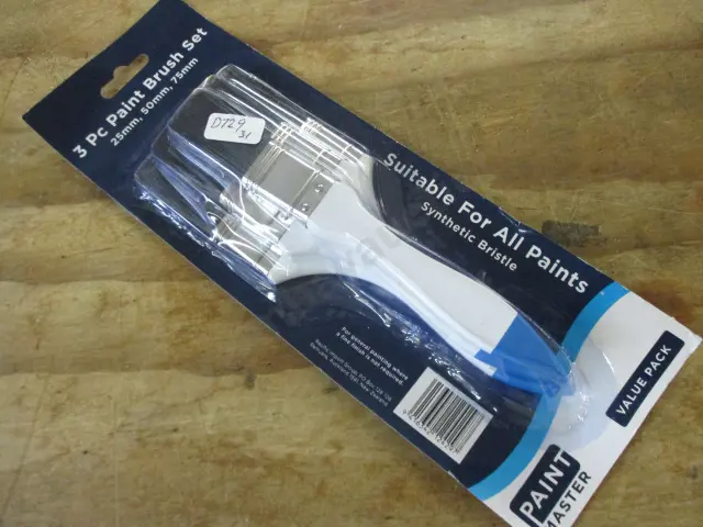 Paint Brushes Image 1++