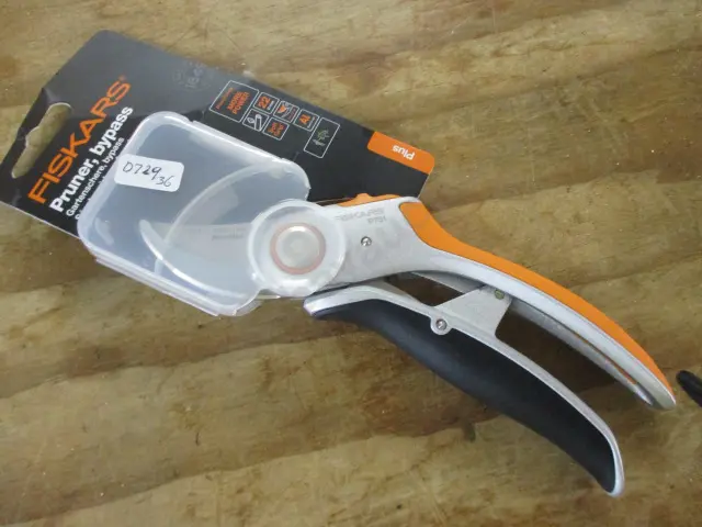 Pruner Image 1++
